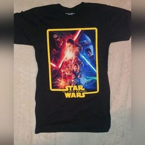 Star Wars T-shirt  Black Galaxy Premiere Small The Force Awakens Cotton